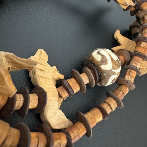 African Animal Necklace Flat Wood & African Beads, Zebra, Giraffe, Leopard, Lion - Picture 9 of 11
